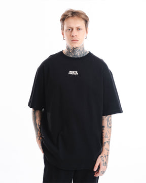 CAMISETA OVERSIZE WHITE FIRE OG NEGRO