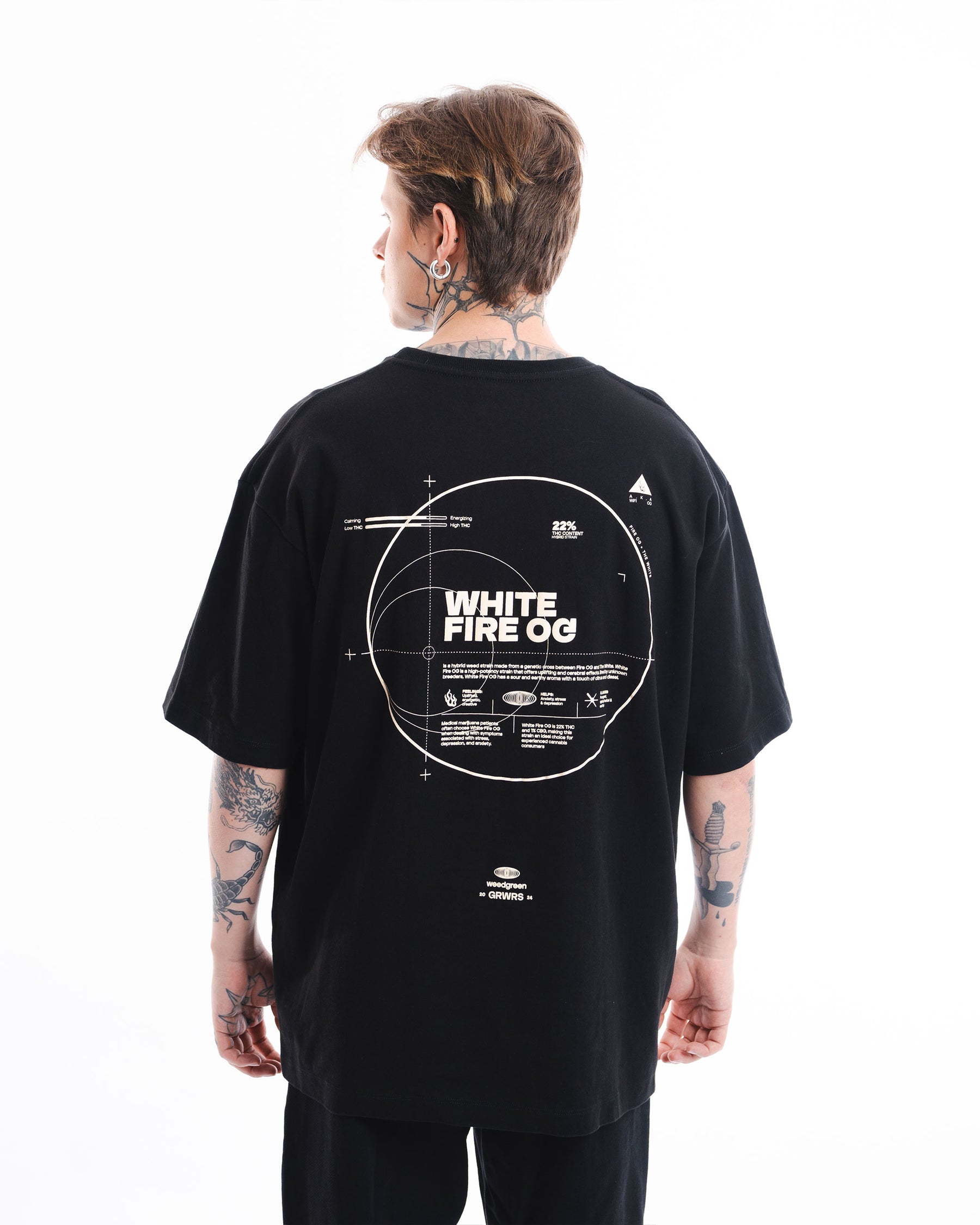 CAMISETA OVERSIZE WHITE FIRE OG NEGRO