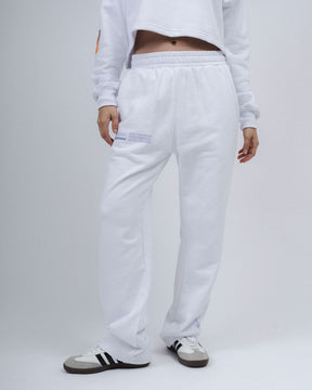 FLASHES OF LIFE WHITE STRAIGHT JOGGER